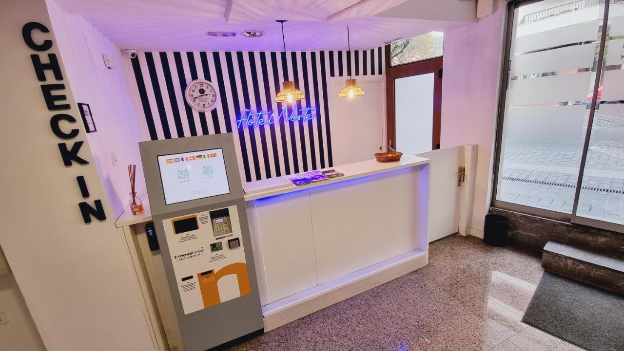 Hotel Norte Zarautz Bagian luar foto